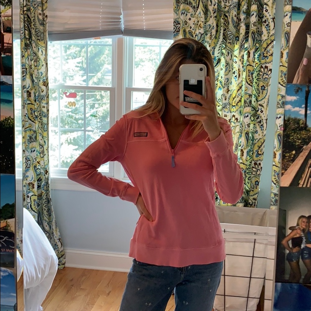 Vineyard Vines trendy sweater